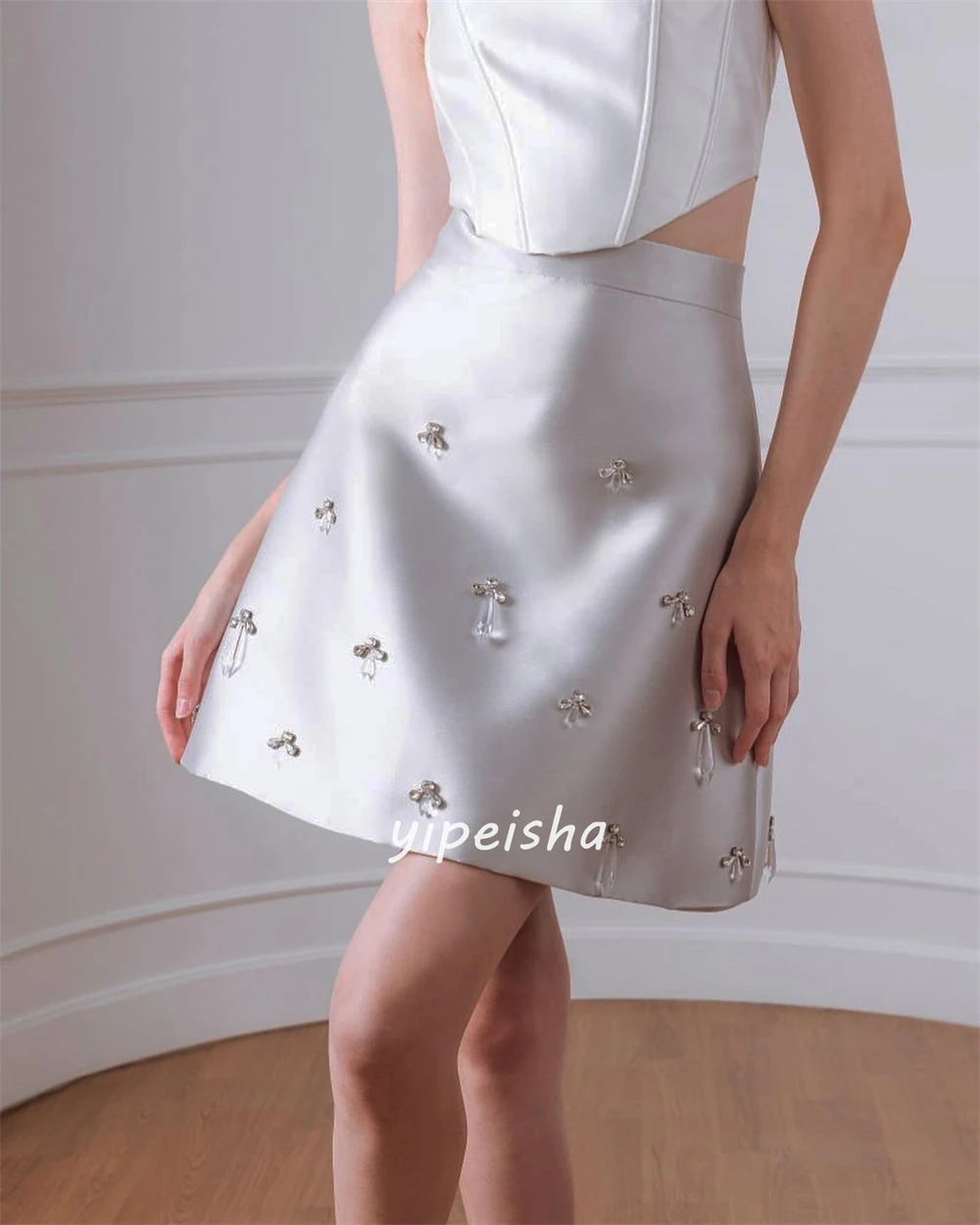 Customized Elegant Satin Sequined Rhinestone Column Square Neck Mini Dresses Celebrity Dresses Exquisite Modern Style High Quali