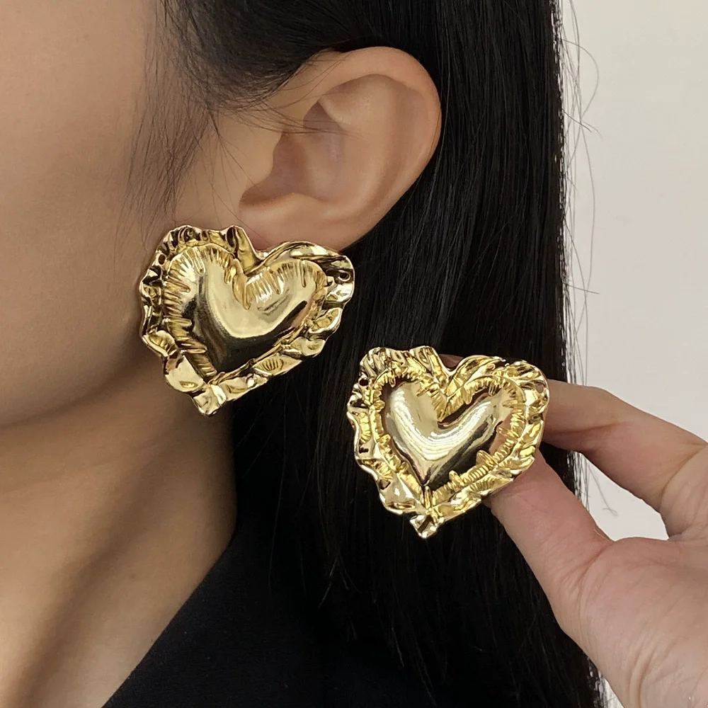 Kshmir Vintage Metal Large Pleated Heart-shaped Earrings for Women European American Personality Exaggerated Party Jewelry Gifts