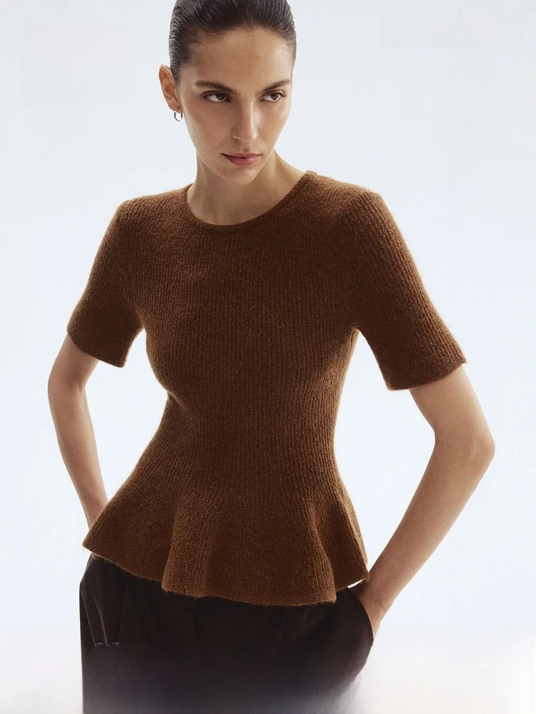 

H&M Women's round Neck Knitted Sweater Slim Fit Casual Style Decorative Hem Ribbed Knit Top Fashionable Waist-Cinching Summer...