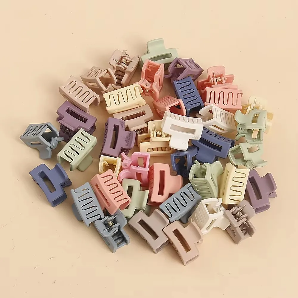 20Pcs Macaron Mini Multi-Color Geometric Hollow-Out Plastic Hair Clips Simple Sweet Fashion Style