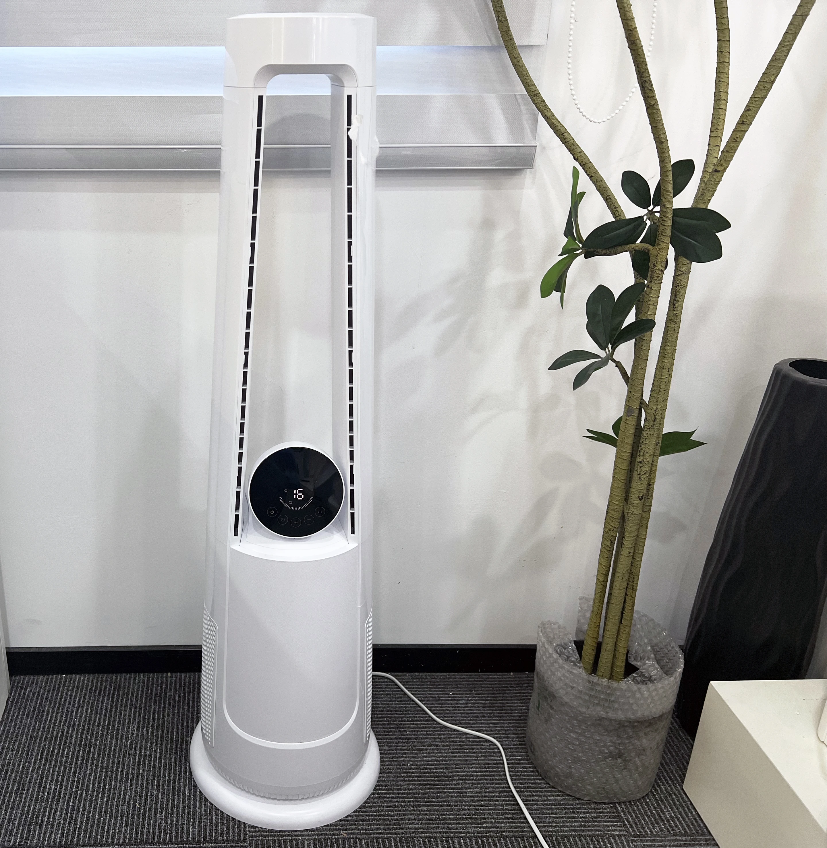 Portable Electric Household Air Purifier 2-in-1 HEPA Filter Bladeless Fan Touch Control 32 Wind Speeds Leafless Air Circulation