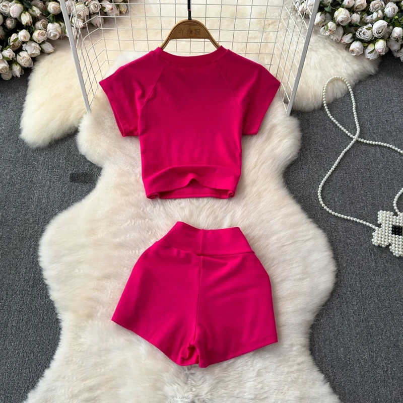 

2025 Sports Running Suit Fashion Set Women's Top and High Waist Slim Shorts Casual Two Piece Set