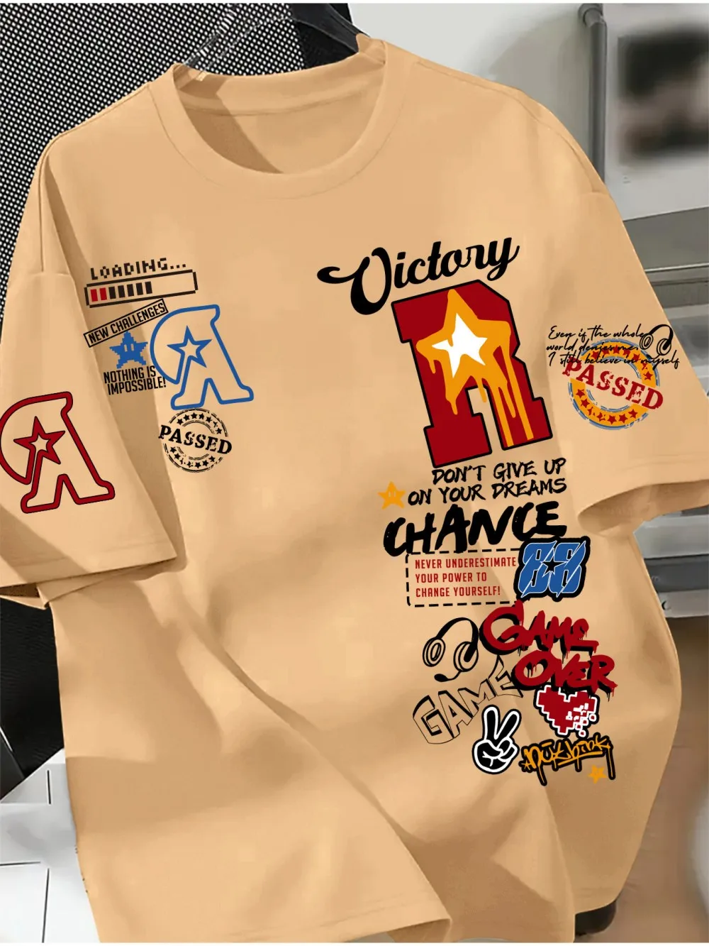 تي شيرت رجالي صيفي جديد عصري مطبوع عليه حروف جرافيتي ناعم وجيد التهوية برقبة دائرية تي شيرت على طراز الشارع في الهواء الطلق #5