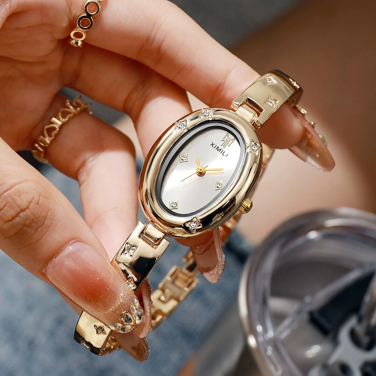 New Fashion Luxury Watches For Woman Retro Oval Crystal Quartz Watch Women High Quality Stainless Steel Bracelet Watches Gifts
