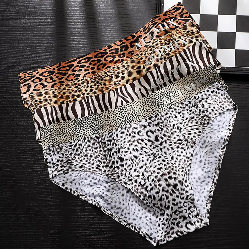 Ice Silk Leopard Print Men 3D Convex Briefs 3D Pouch Zebra Print Men Briefs Sexy Men Sac Bulge Enhancing Underwear Male Panties