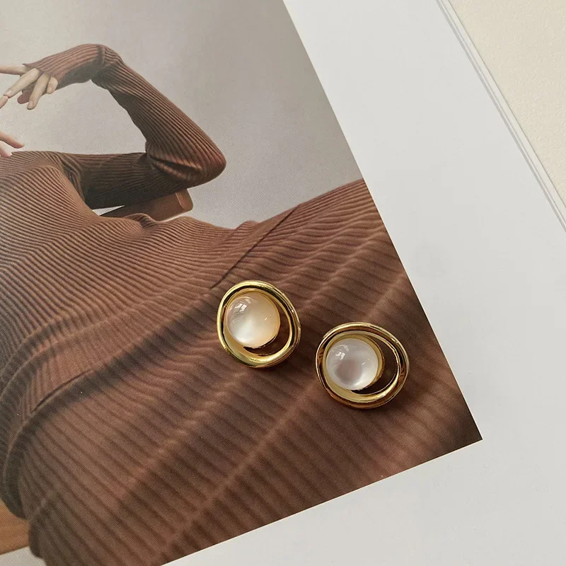 5pcs Creative Saturn\'s Ring Buttons Straw Hat Shape Gold Color Metal Shank Buttons Clothes Decorative Buttons