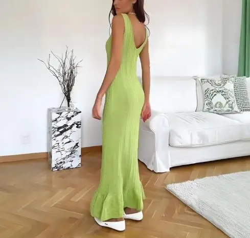 

Dresses Women Beach Style Fashion Clothing 2025 Autumn New Women's Sexy Sleeveless U-Neck Exposed Backpack Hip Slim Dress