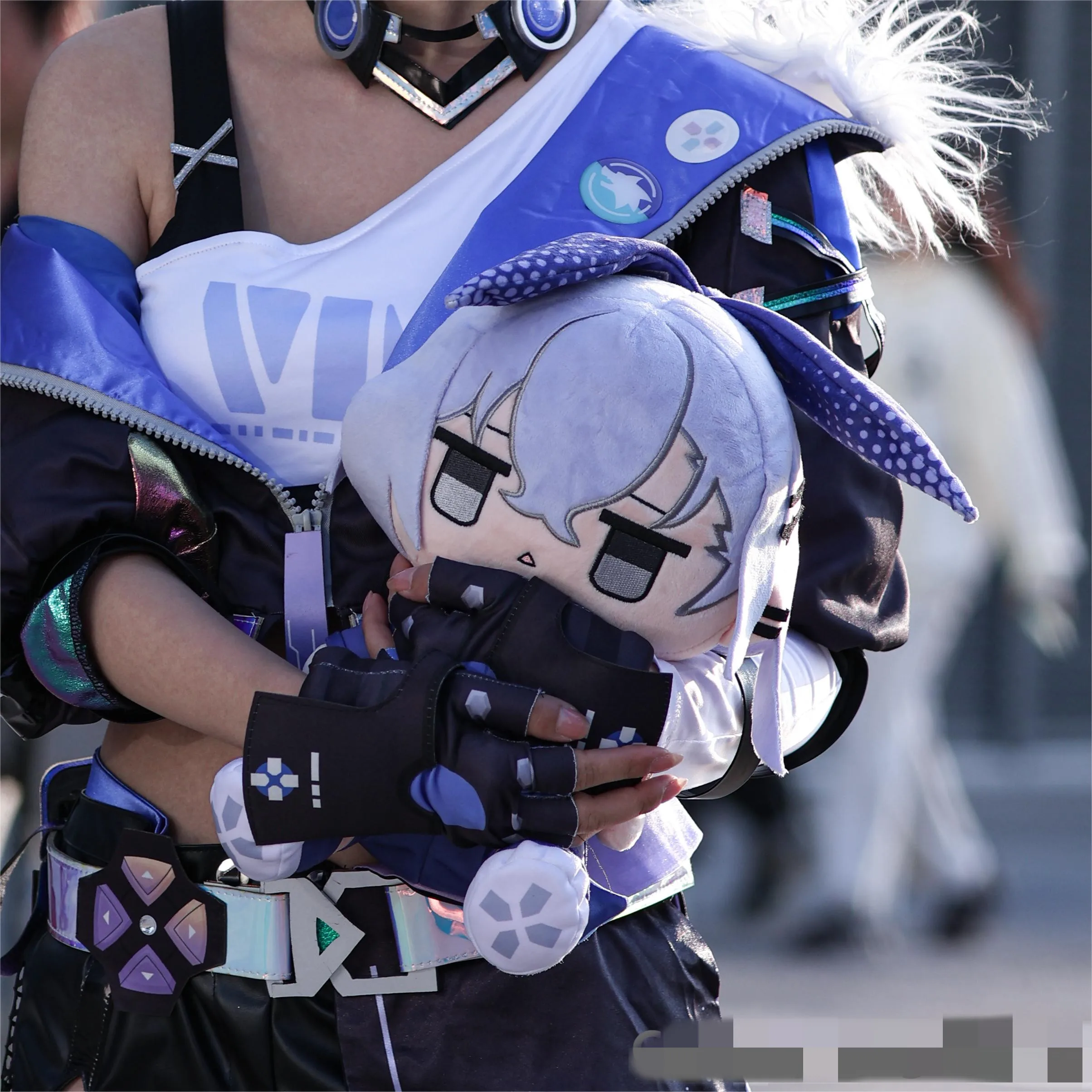 Auf Lager 35 cm Honkai: Star Rail Silver Wolf Gefüllte sitzende Plüschtiere Plüschpuppe mit Skelett Kleidung Kissen Anime Spielzeug Kinder GIF