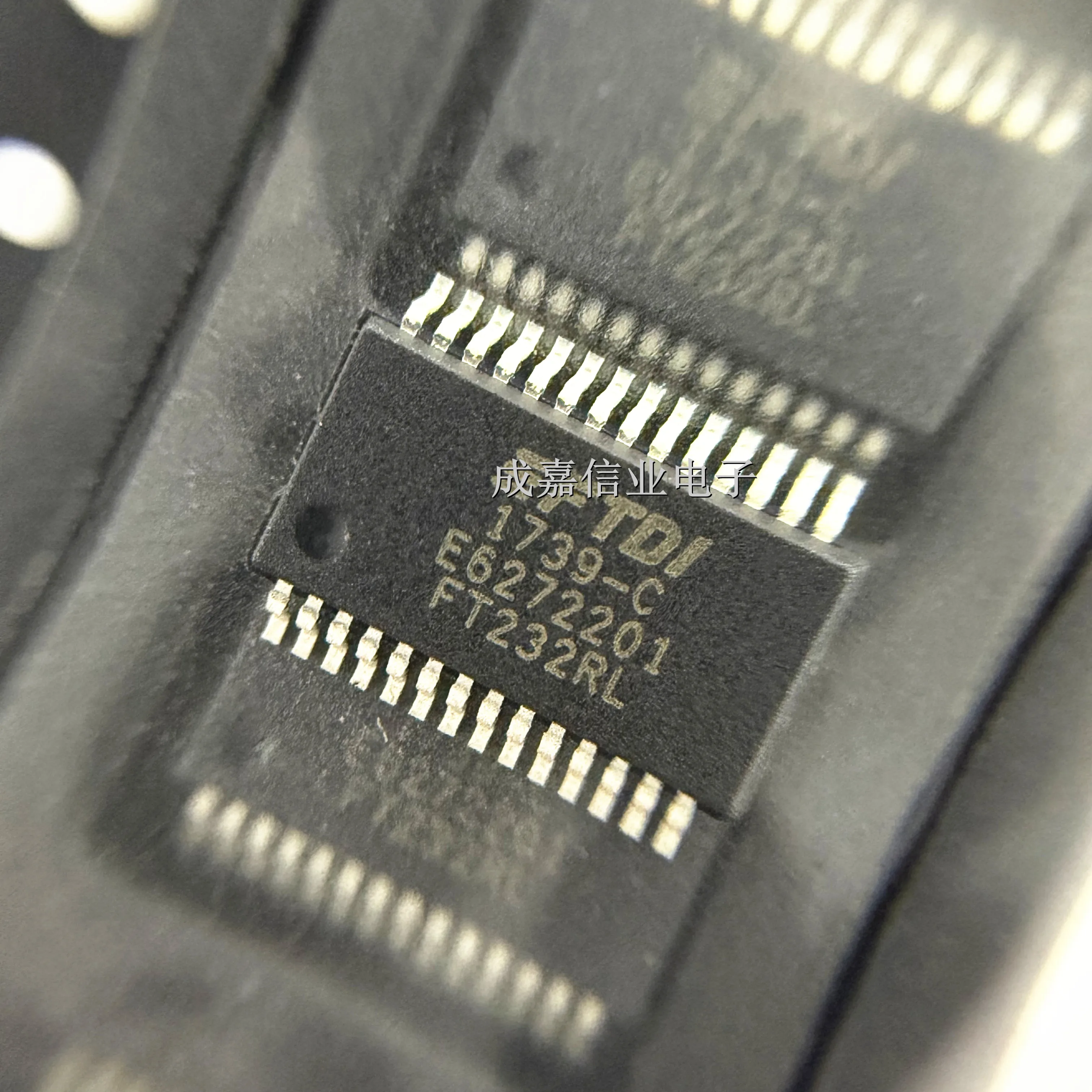 5pcs/Lot FT232RL-REEL SSOP-28 FT232RL USB Interface IC USB to Serial UART Enhanced IC Operating Temperature:- 40 C-+ 85 C