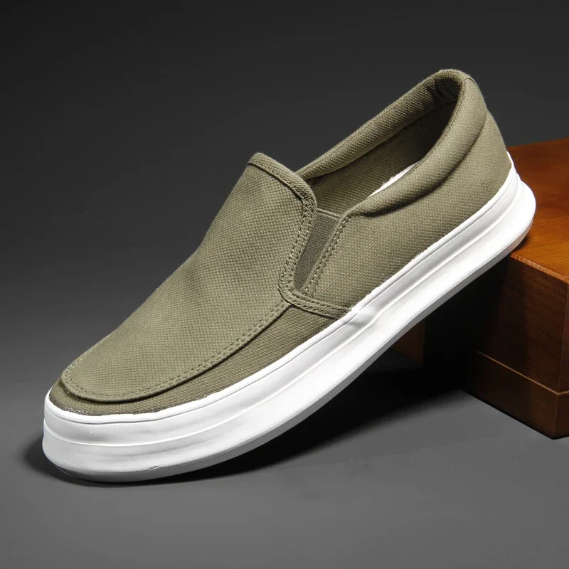 New Men's Casual Shoes Breathable Canvas Shoes Lightweight Men's Vulcanized Shoes Soft Flat Shoes Outdoor Men's Sneakers Loafers