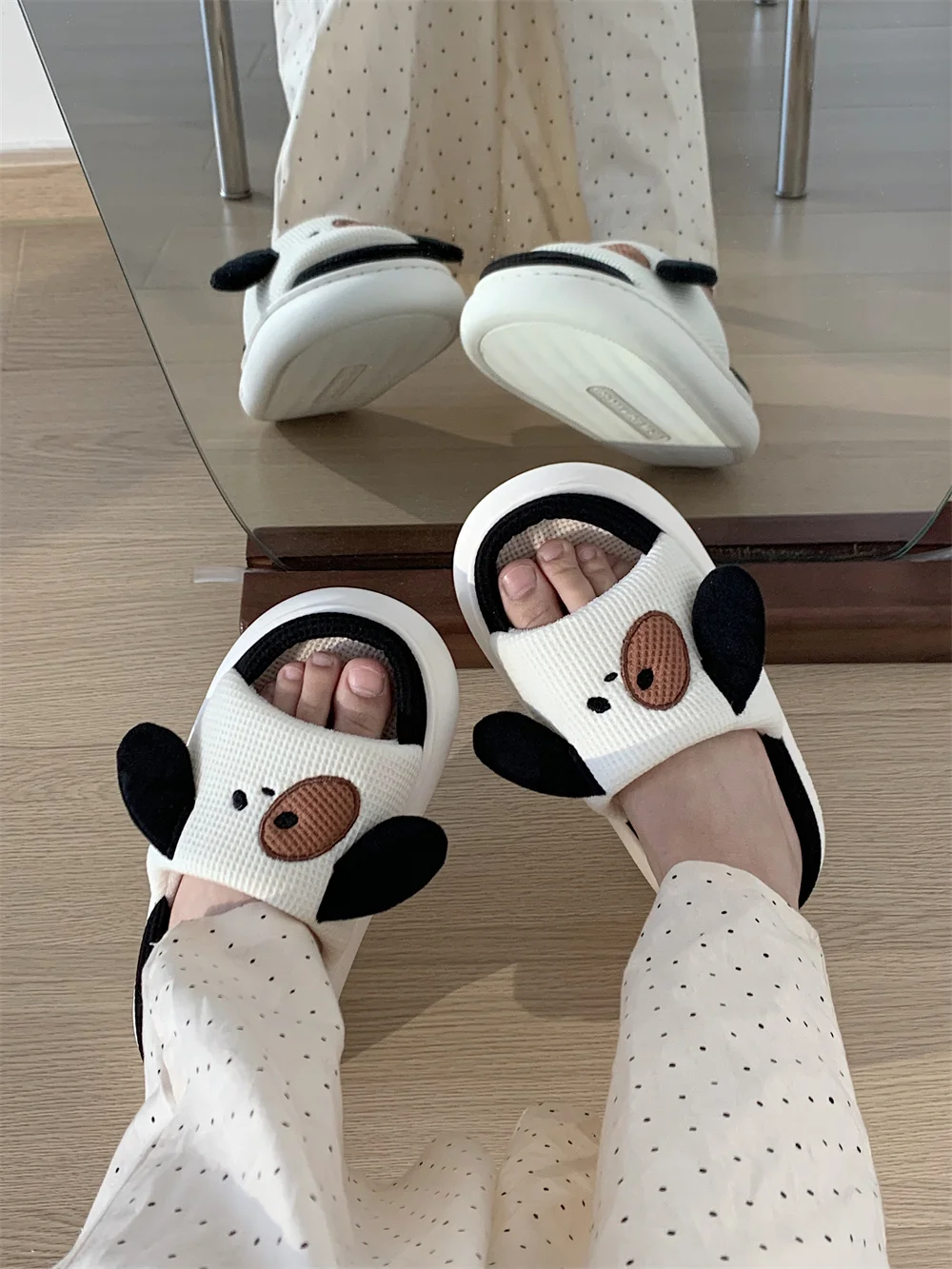 Cartoon Dog Thick Sole Linen Slippers Couples Home Four Seasons Anti Slip Cotton Linen Slippers Women Spring Summer Slipper