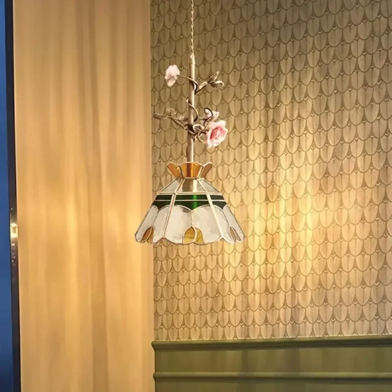 2026 خمر الفرنسية روز قلادة أضواء كامل ثريا نحاسية ديكور منزلي أنيق لغرفة المعيشة غرفة نوم السرير Lighti