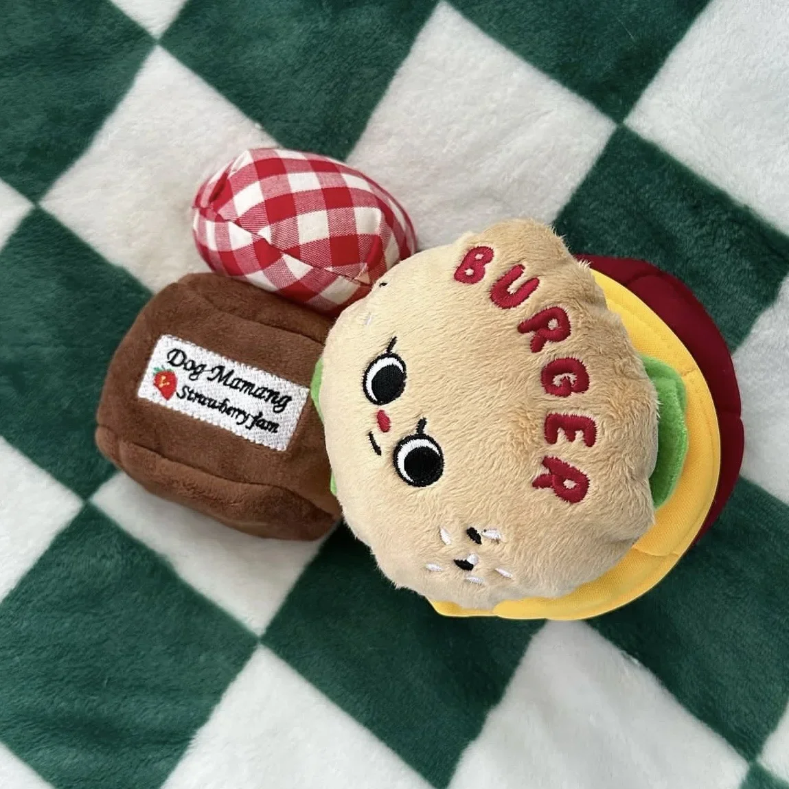 Cute Pet Jam Canned Cartoon Plush Toy with Sound and Hidden Food Slow Food BB Called Pets Puppy Plush Dog Toys for Small Dogs