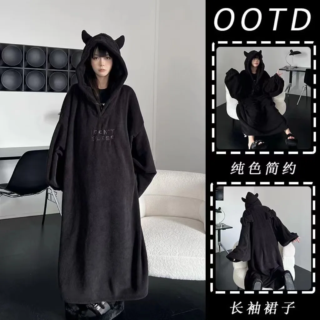 

Little Devil hooded nightgown plus fleece thickened home suit jumpsuit men and women couples embroidered pajamas