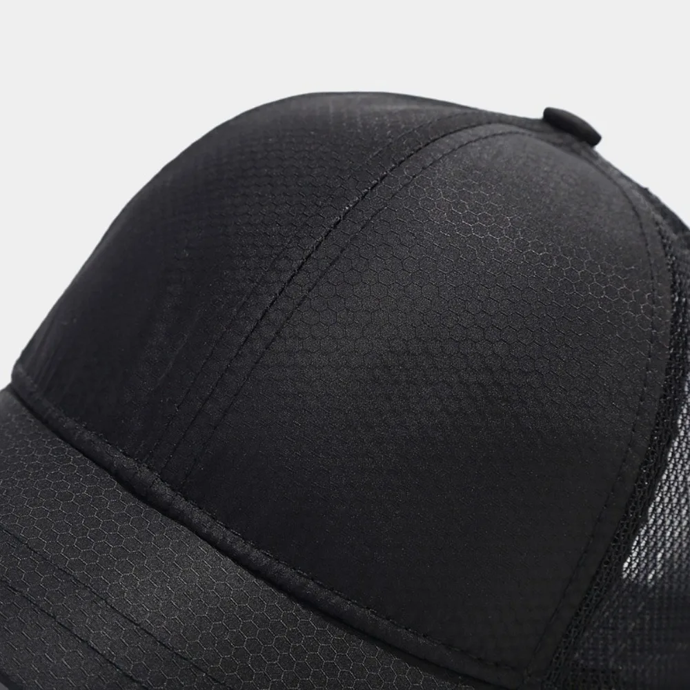 Casual Men's Quick-drying Hat Solid Color Mesh Design Short Brim Baseball Cap Ultra Thin Breathable Snapback Caps Unisex