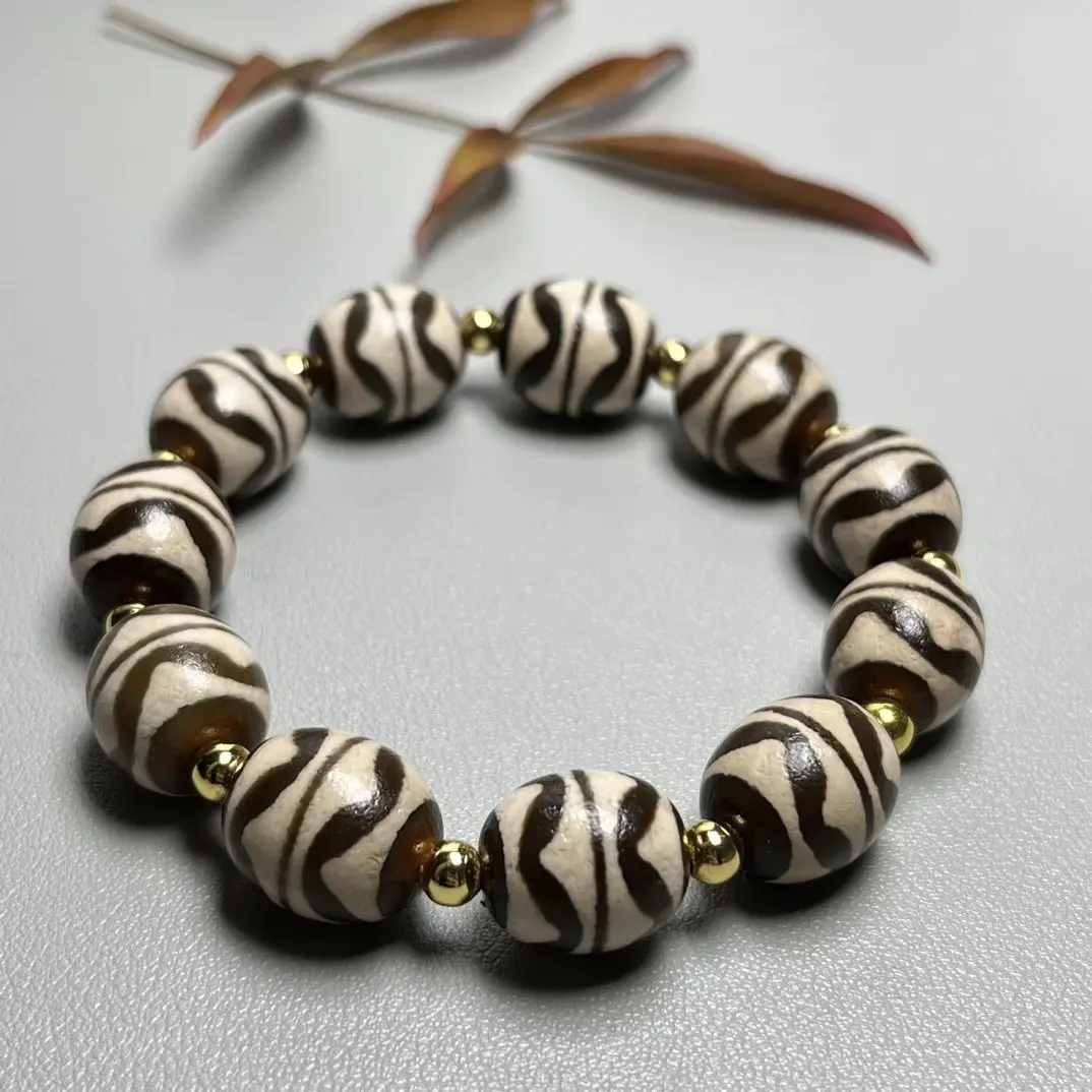 Light luxury Chinese style personalized natural agate jade pulp weathered men's and women's tiger tooth dzi bead bracelet 14/16m