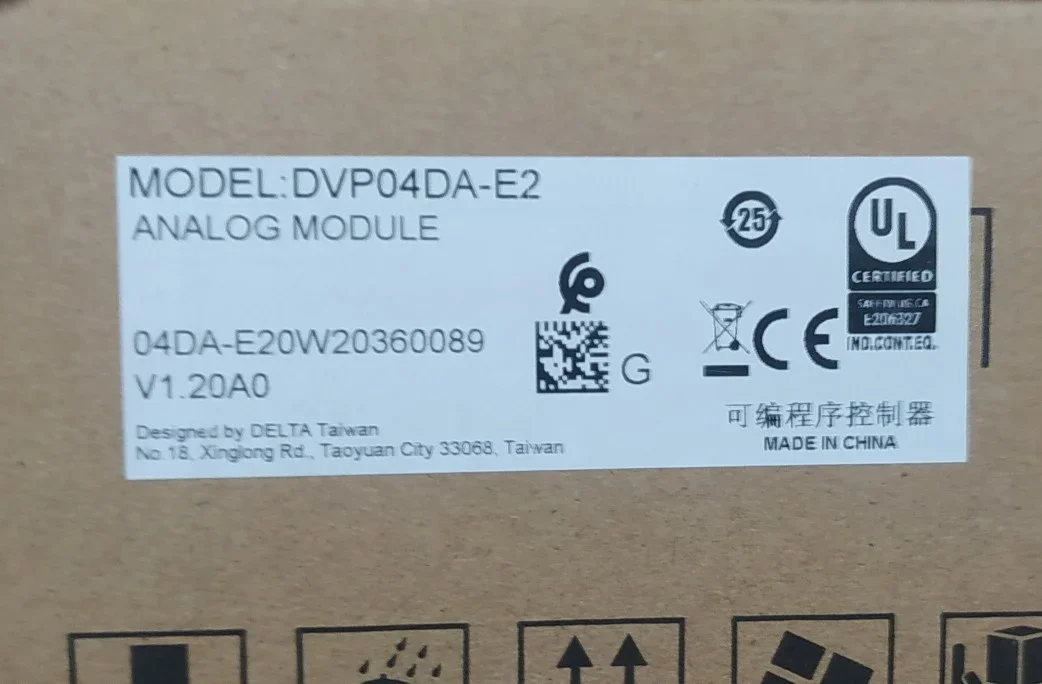DVP04AD-E2 DVP04DA-E2 ES2 analog module original authentic brand new