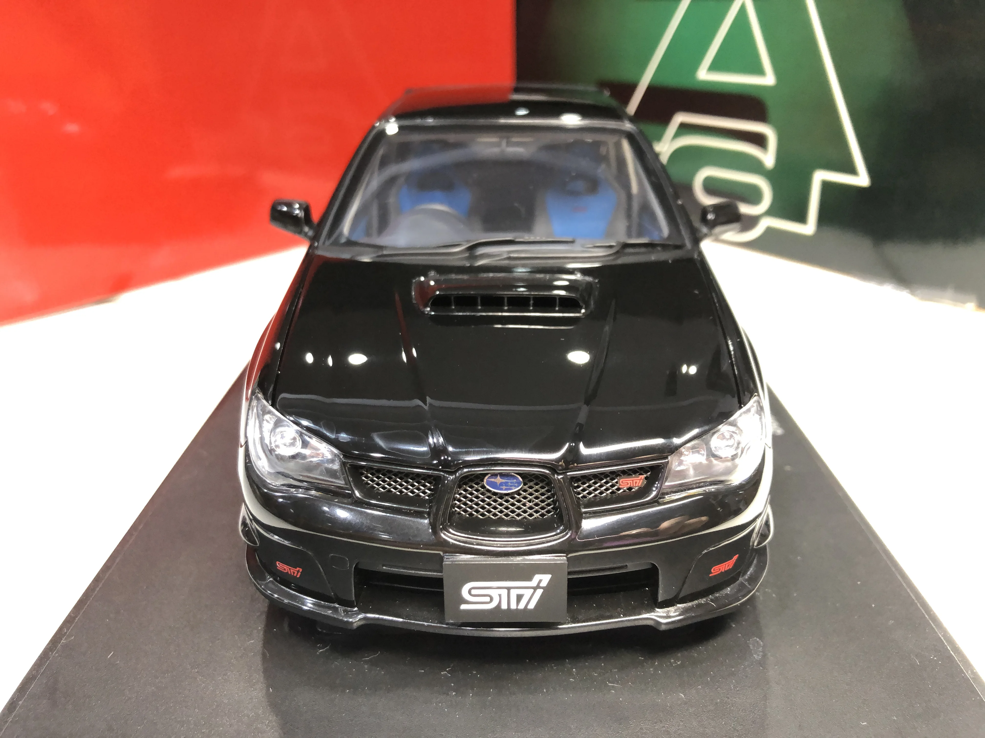 Autoart 1:18 IMPREZA WRX STI 9 2006 أسود محاكاة طبعة محدودة جميع سبيكة معدنية مفتوحة ثابتة سيارة لعبة مجسمة هدية #4