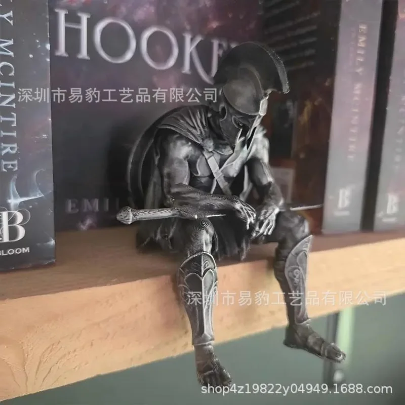 1Pc Ancients Greeks Warrior Shelf, Sitter Statue Black Resin Spartan, Helmet Figure Home Office Desk, Decor Gift For Men Boys