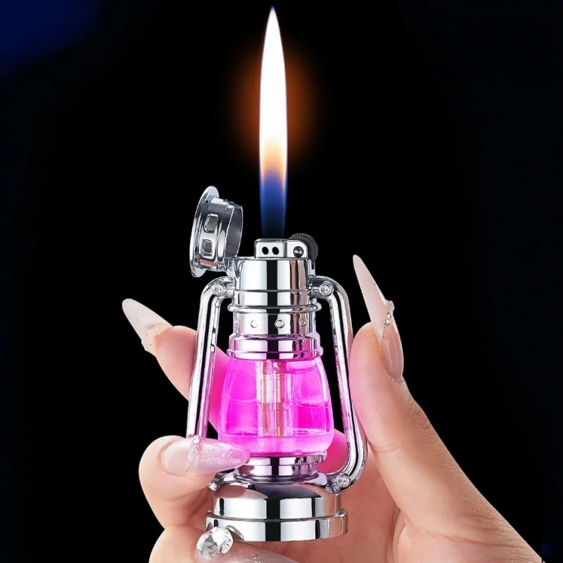 Vintage Neue Mini Coole Laterne Butanfeuerzeug Feuersteinrad Offene Flamme Zinklegierung Tischdekoration Spielzeug Herren-Sammlerstück Festivalgeschenk
