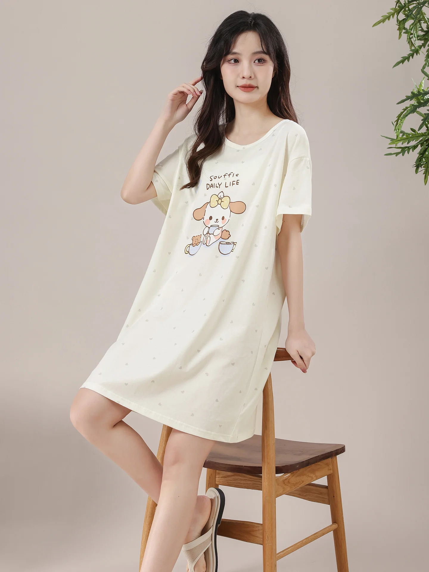 かわいい純綿半袖夏用パジャマ女性の薄い漫画ホーム服若者カジュアルラウンドネックオーバーヘッドプリント