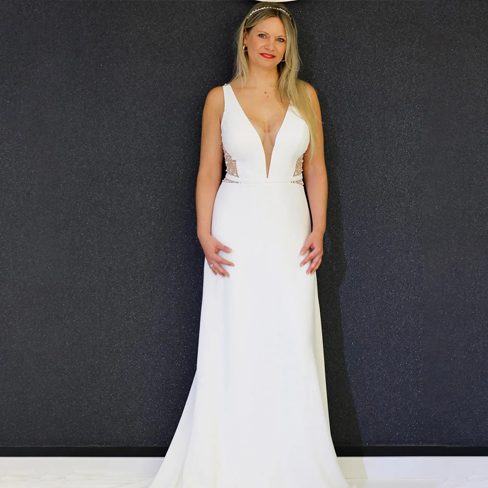 

Sexy V-neck Backless Beaded Sheath/Mermaid Wedding Dresses Custom Made Formal Brial Grown 2024 Rode De Morrie