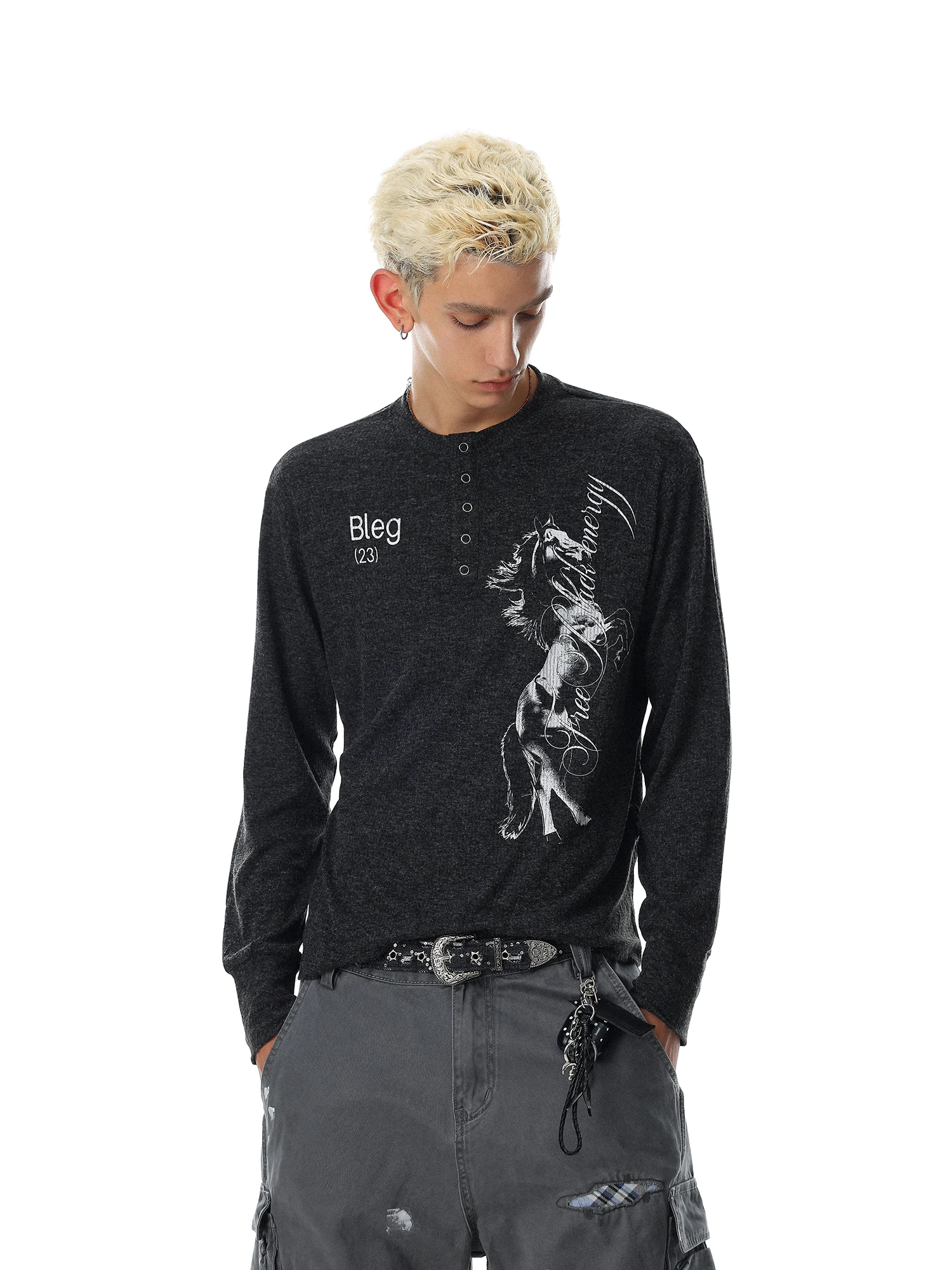MRNEARLY American Retro Henry Collar War  Print Long Sleeve T-Shirt Loose Streetwear Men's Fashion Versatile Top