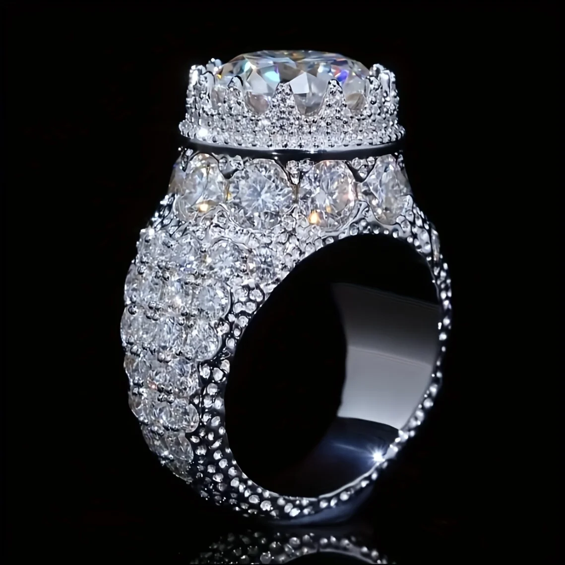 

Fashion Design Round Cut Zircon 925 Sterling Silver Crown Rings For Men Noble Platinum Plated Icy Out Hip Hop Engagement Ring