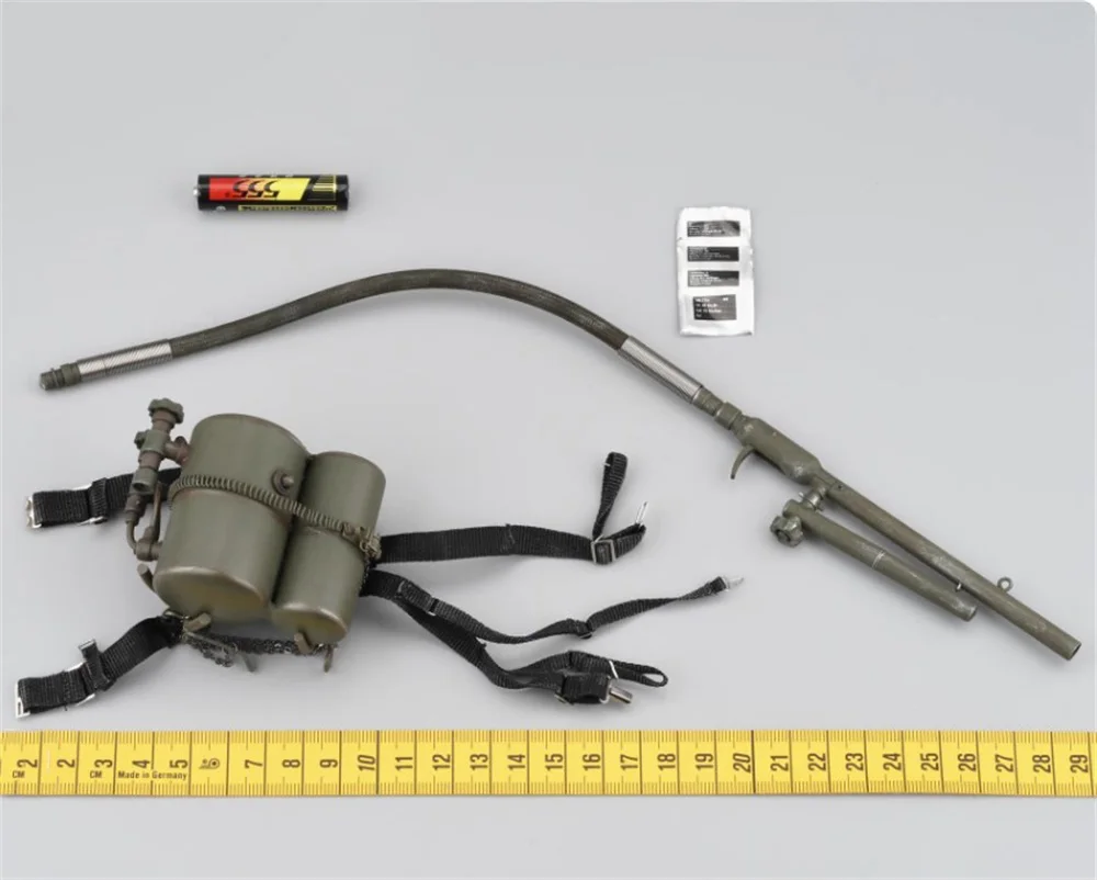 DID D80177 New Original Version Soldier Doll Toy Mini Toys Weapon Model Flame Weapon PVC Material Can\'t be Fired For 12\