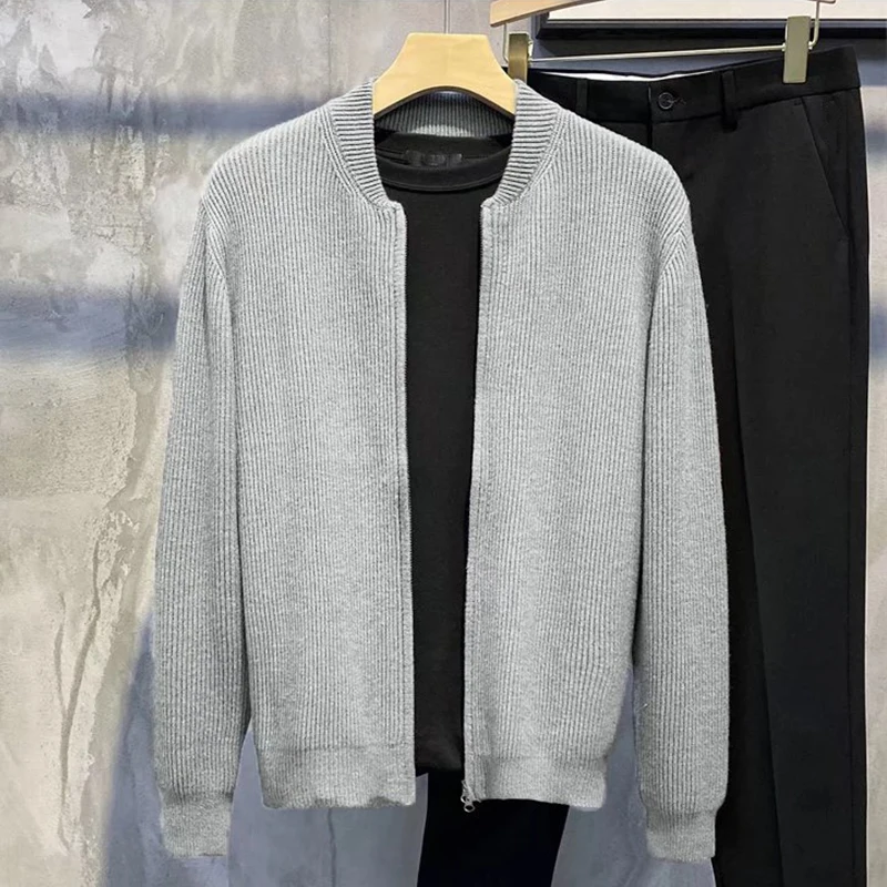 เสื้อสเวตเตอร์ผู้ชาย แขนยาว คอวี ซิปสีสันสดใส ผ้าถัก สไตล์ลำลอง แฟชั่นแบรนด์ดัง สำหรับฤดูใบไม้ผลิและฤดูใบไม้ร่วง