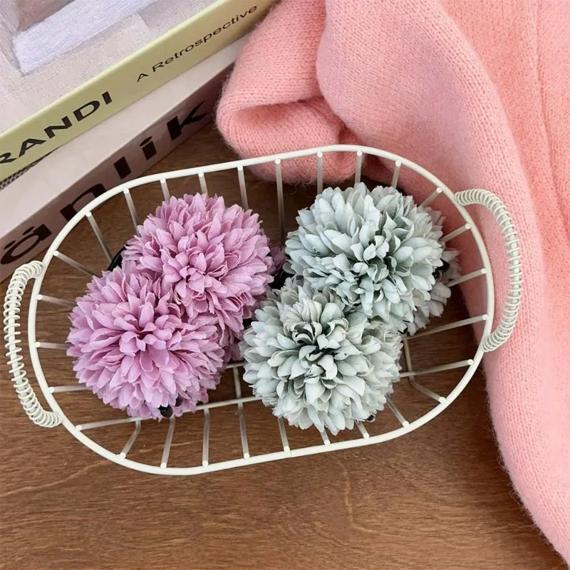 Romantic Spring Flower Clip 2024 New Japanese Style Ball Chrysanthemum Fresh Atmosphere Hairpin Sweet Headdress Flower hair clip