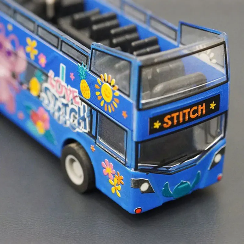 Figuras de Anime de Disney, coches modelo de aleación, juguetes, Stitch, doble cubierta, autobús McQueen, coche extraíble, Mickey Frozen, regalos de Navidad para niños