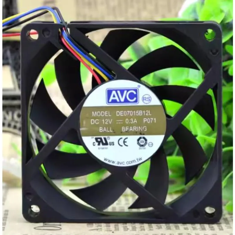 New Cooler Fan for AVC DE07015B12L Ball PWM 4-pin AMD Intelligent Speed Control Fan 7CM 7015 70*70*15MM
