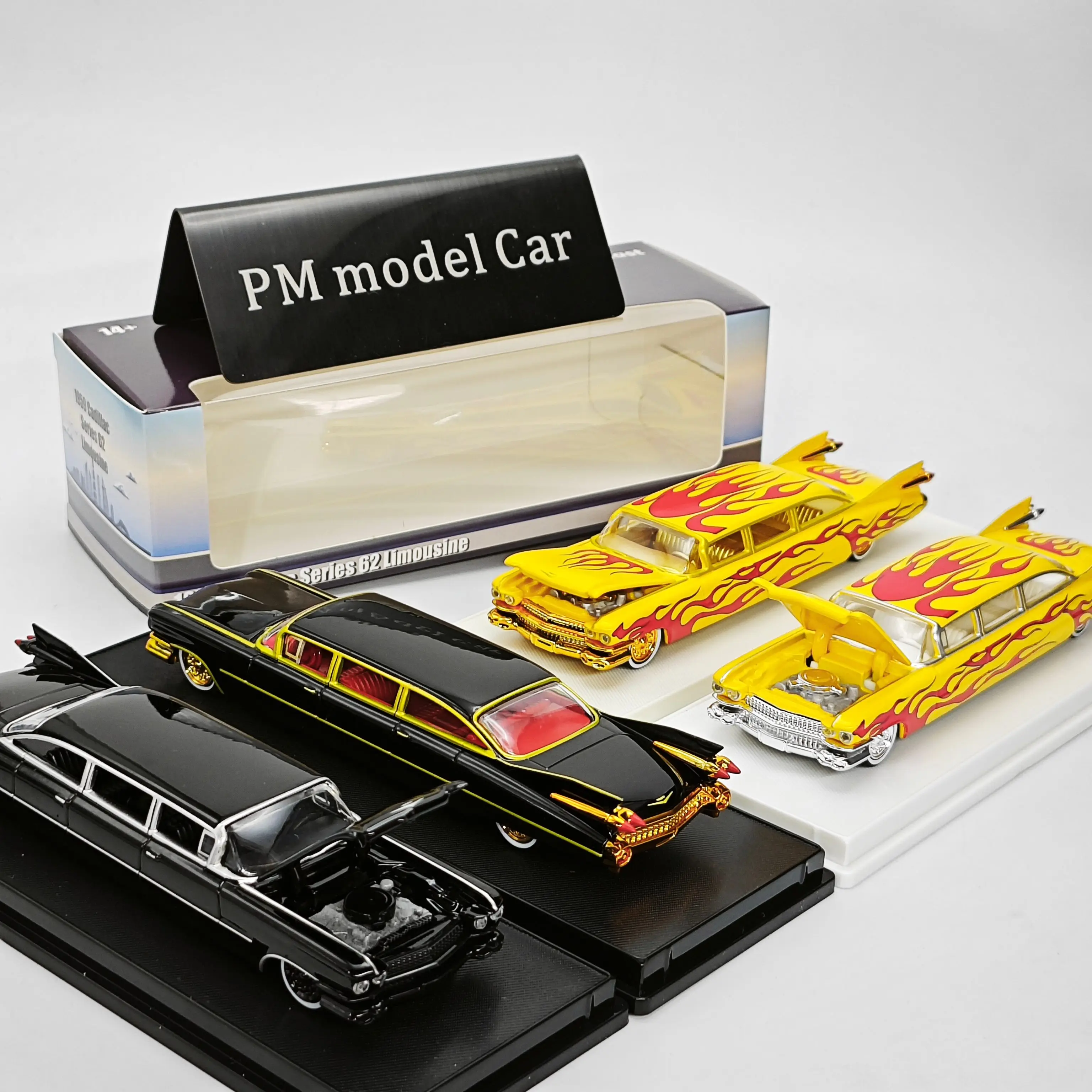

Модель автомобиля-ракеты 1959 года в масштабе 1:64, литая под давлением, от Mechanic