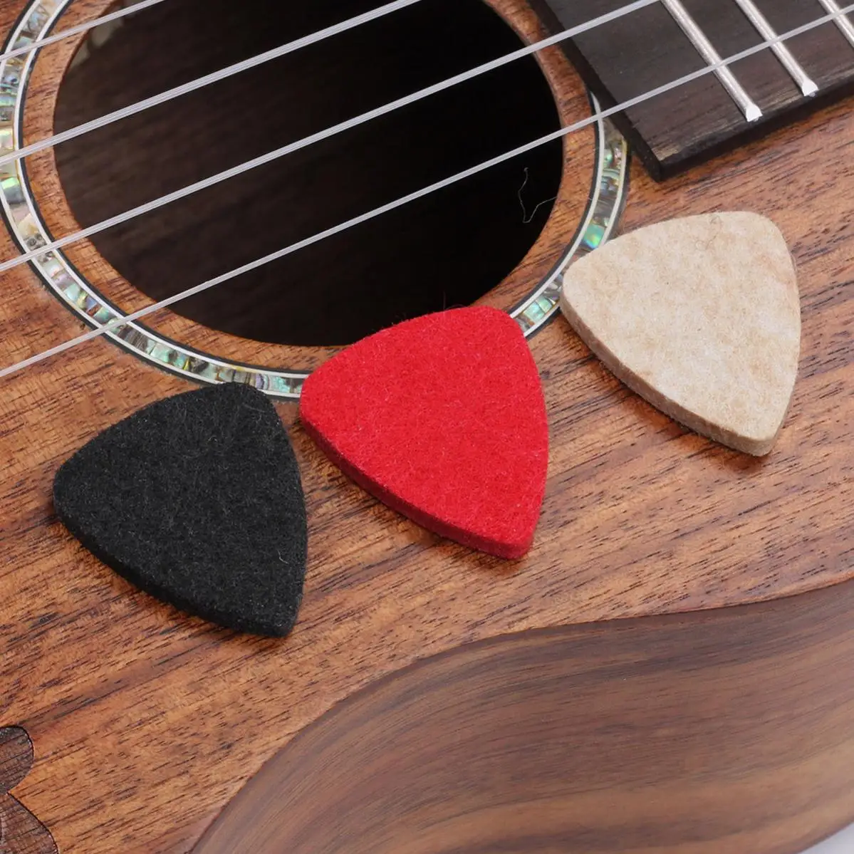 3pcs/set Soft Felt Ukulele Pick Plectrum 3mm Thickness for Concert Soprano Tenor Ukelele Accessories 21 23 26 Inch