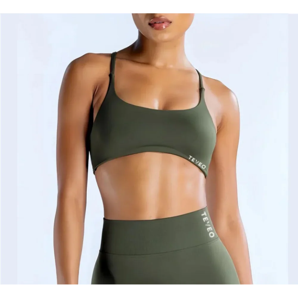 로고가있는 다이나믹 트위스트 백 브래지어 여성 원활한 요가 탑 브래지어 중간 지원 패딩 체육관 자르기 탑 스트레치 피트니스 스포츠 탑