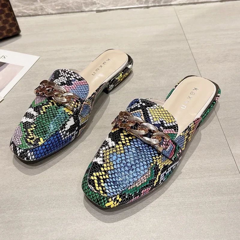 

Snake Print Lazy Loafers Women Metal Chain Fashion Slippers Mules Square Head Low Heel Casual Sandals Color High Quality Slides