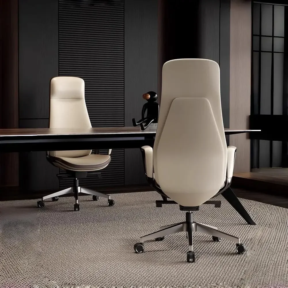 High-end Business Office Chair, Reclinable and Rotatable with Casters, Suitable for Executive Offices and General Office Use.