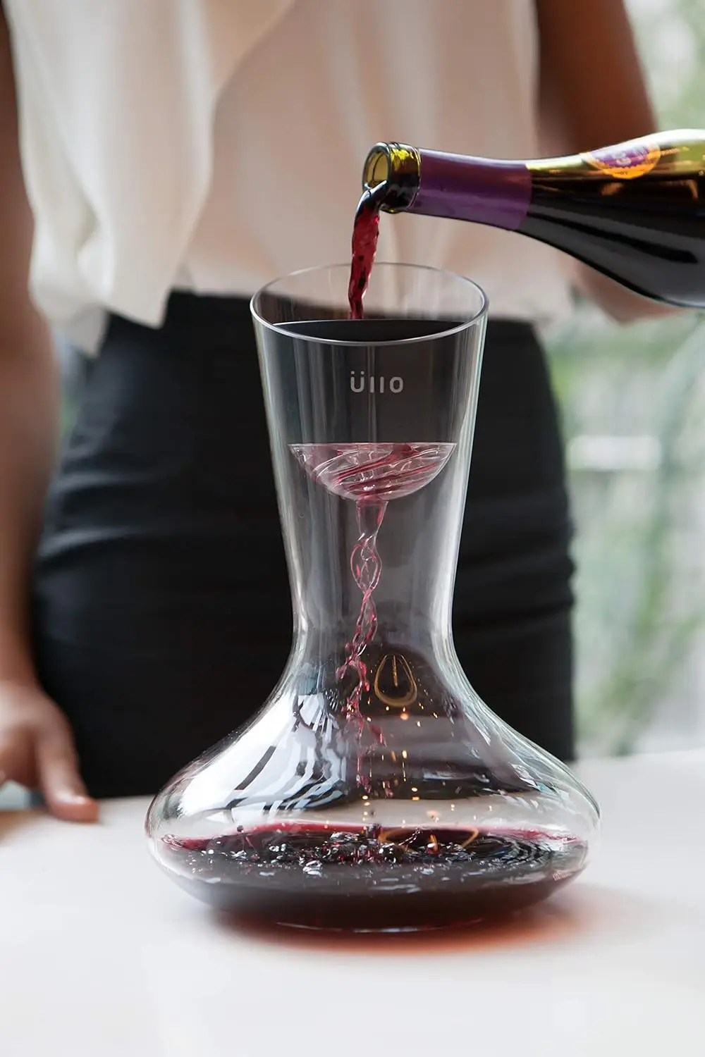 

Ullo Wine Purifier with Hand-Blown Decanter and 6 Sulfite Filters – Restores Natural Wine Purity