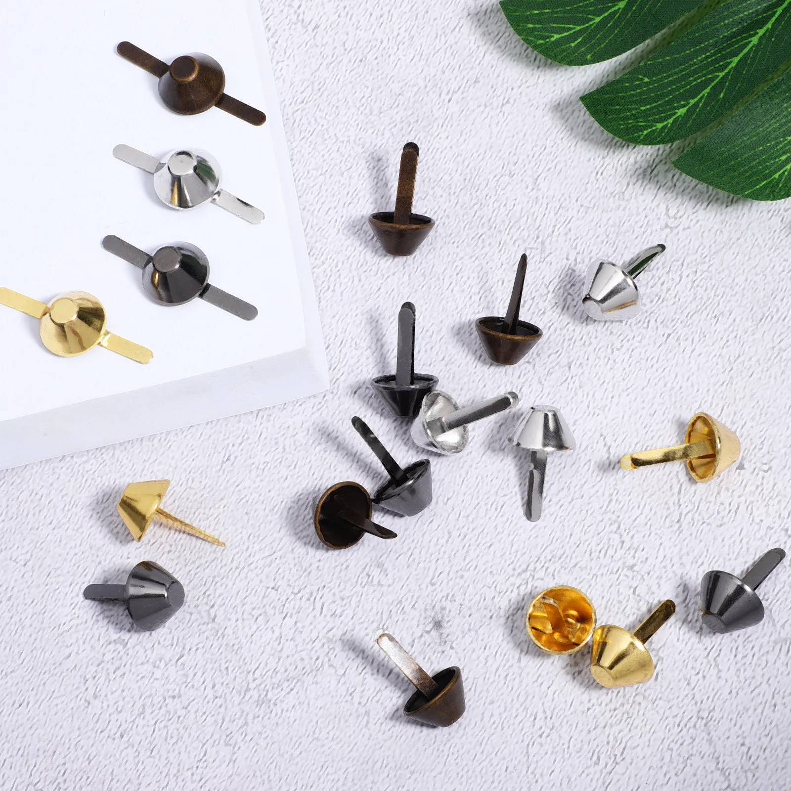 200Pcs Water Bucket Nailhead Bag Feet Cone Studs Metal Rivets for Craft Clothing Purse Handbag Making Supplies