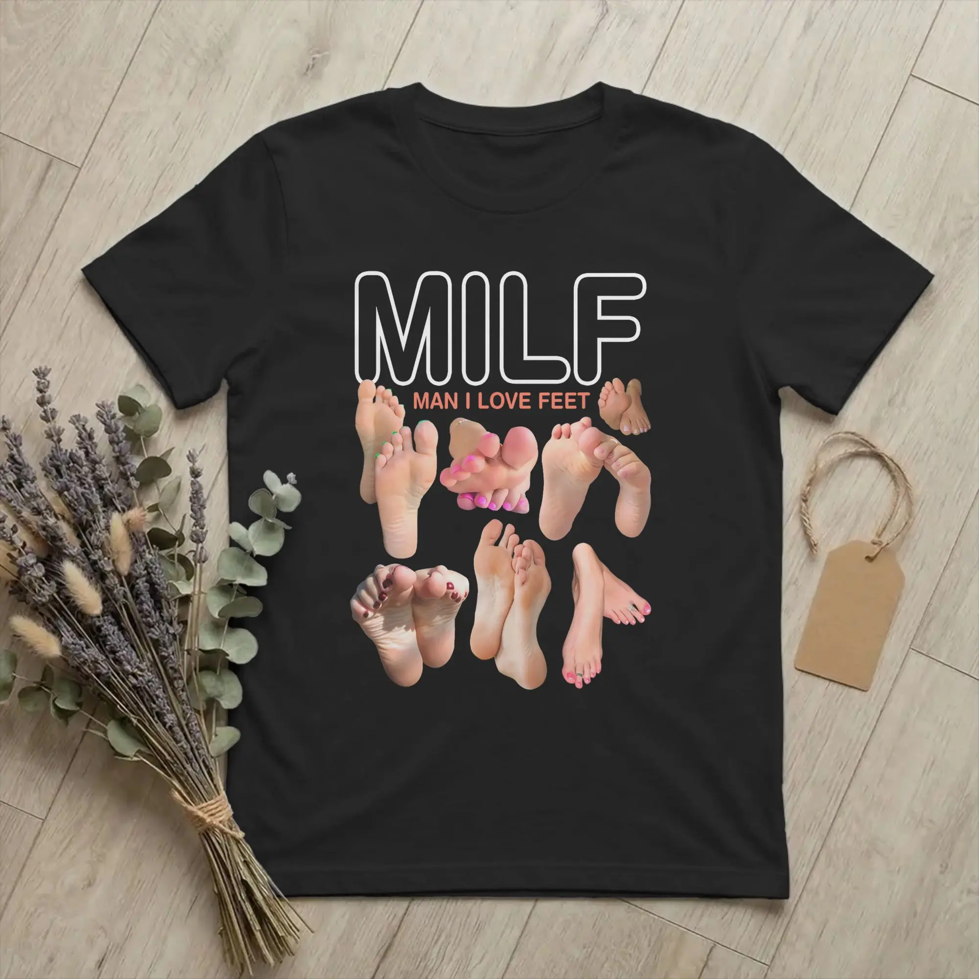 MILF Man I Love Feet Lustiges T-Shirt für Männer mit unangemessenem Zitat, tolles T-Shirt aus 100 % Baumwolle, Rundhalsausschnitt, kurzärmeliges T-Shirt, Geschenkidee, Merchandise