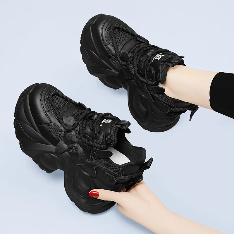 

Cool Dad Shoes Easy to Wear Thick Bottom High Top Women's Sports Shoes for Travel And Leisure Autumn Winter New Style