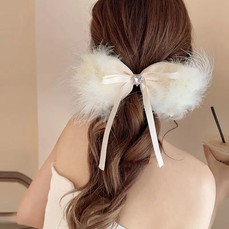 Luxury Feather Bow Hair Clip Plush Hairpin Clamps Winter Fashion Woman Rhinestone Hairgrips Headdress Hair Accessories Gifts