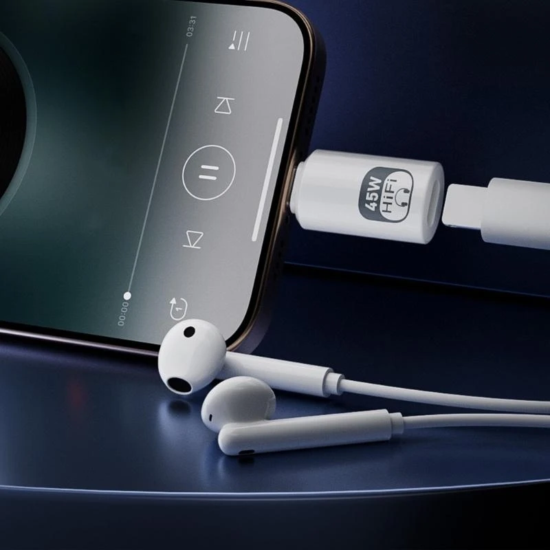 النوع C من الذكور إلى Lightnings أنثى محول USB C Extender لـ PD45W شحن سريع الاستماع واتصل بنقل البيانات 480MBPS