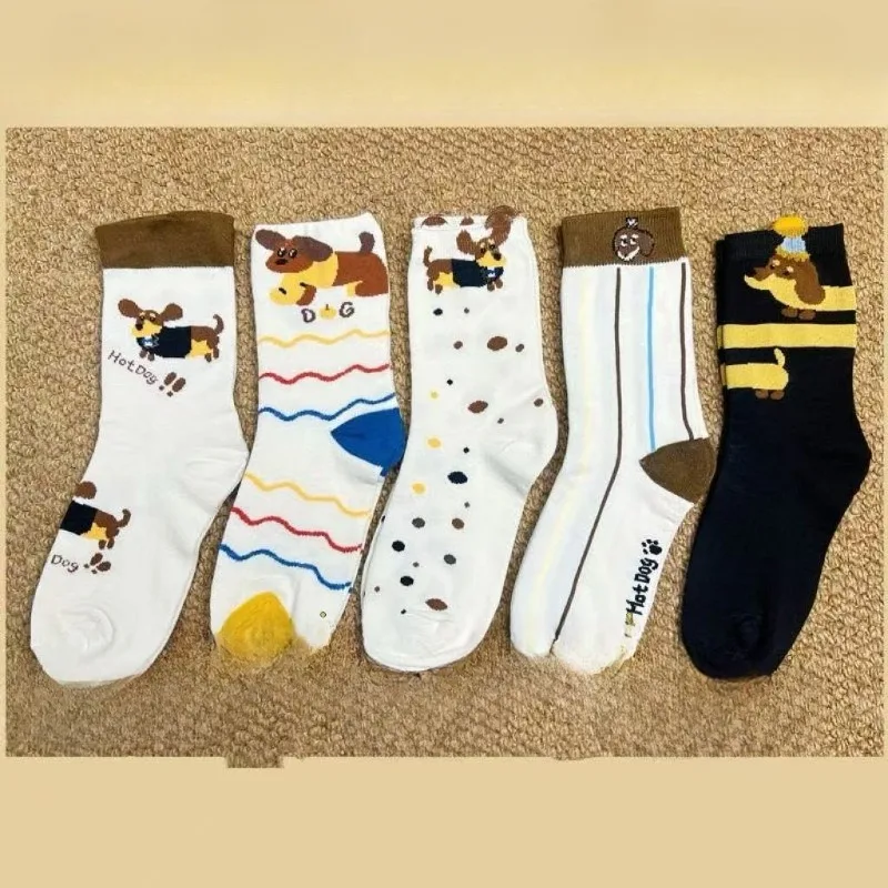 5 Paar Frühling/Sommer, neue, modische, vielseitige, bunte Polka-Dot-Socken, Cartoon-Baumwollsocken, lässige mittellange Damensocken ﻿