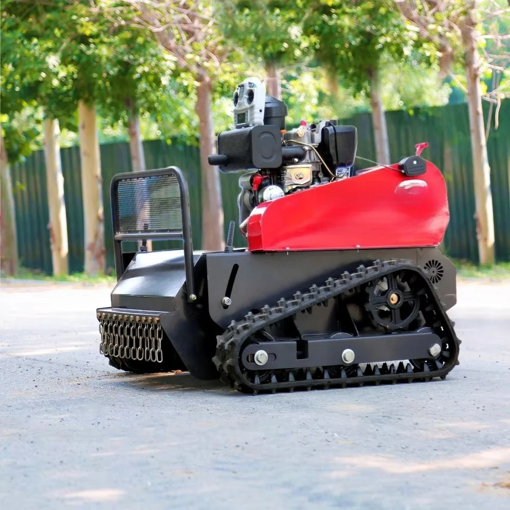 Powerful Engine Farm EURO 5 Lawn Mower Robotic Crawler Wireless Remote Control Lawn Mower Slope Mower for Sale