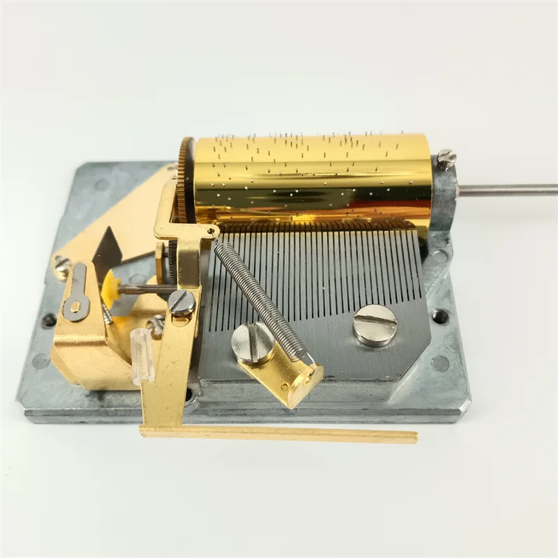 Popular 37-tone cuckoo clock movement
