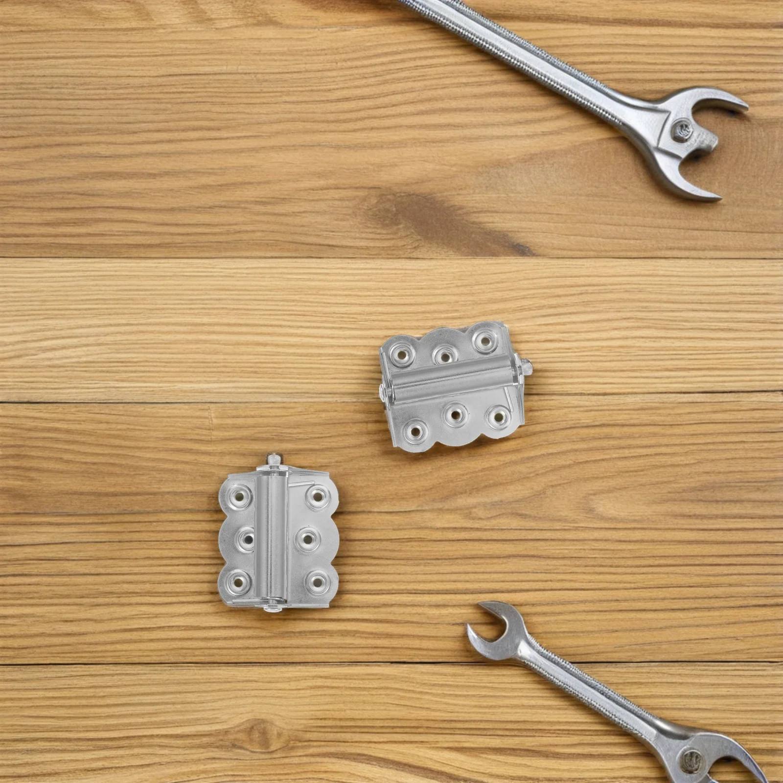 

3Pcs Self-Closing Hinge Quiet Spring Loaded Tension for Garage Front Back Door Hardware Silver Spring Door Hinge