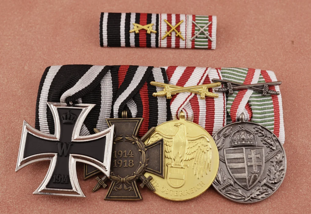 Reproduction WWI Imperial German Iron Cross 2nd Class Austro‑Hungarian Medal Bar 4Pcs Set War Honour Cross Austria Hungary Medal