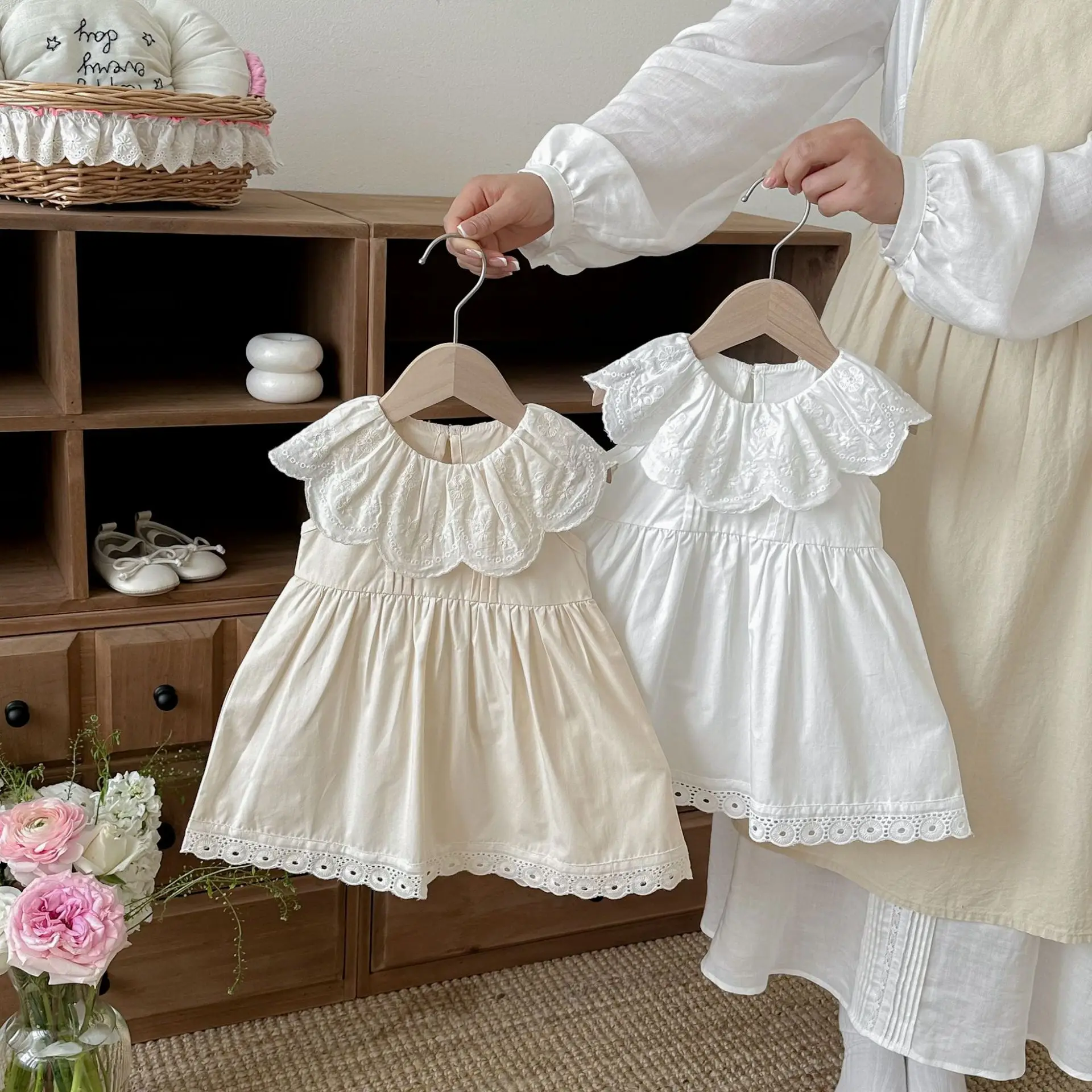 

2026 Summer New Girls Sleeveless Lace Collar Dress Solid Kids Cute Vest Dress Baby Girl Sweet Princess Dress Toddler Clothes